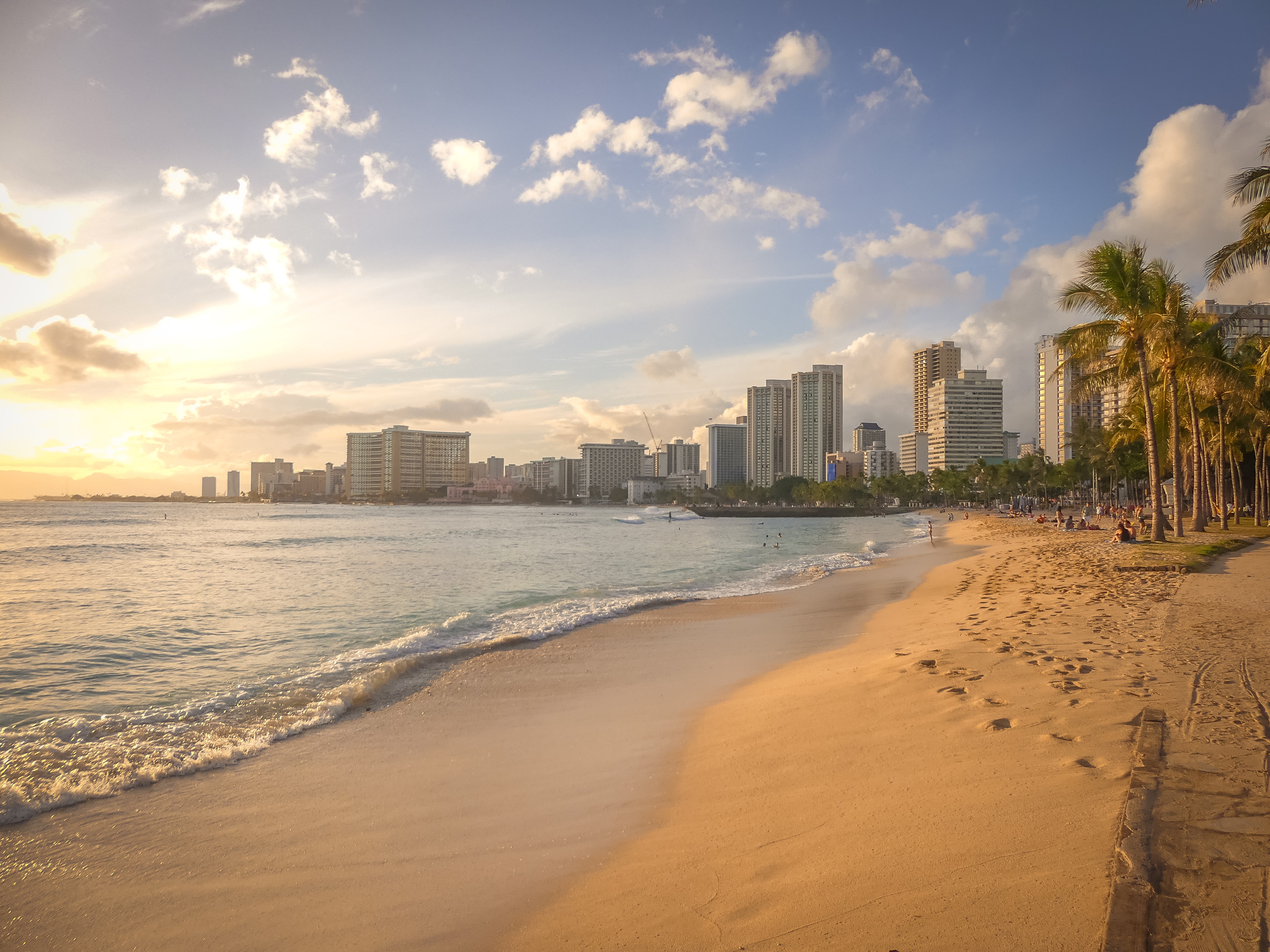 beach-buildings-city-412681 beach-buildings-city-412681